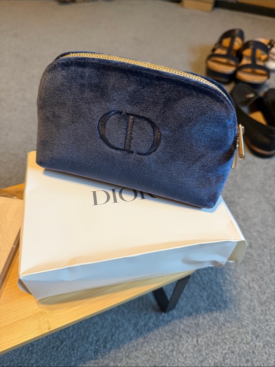 Handbags - DIOR Beauty Cosmetic Pouch - New